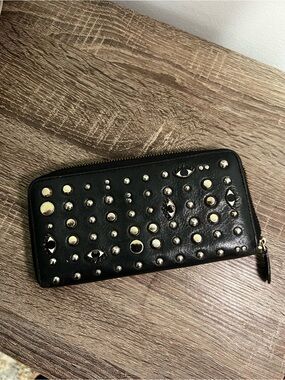 Rebecca Minkoff | Black Studded Zip Wallet